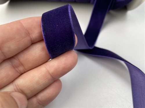 Vævet velour bånd - violet, 20 mm